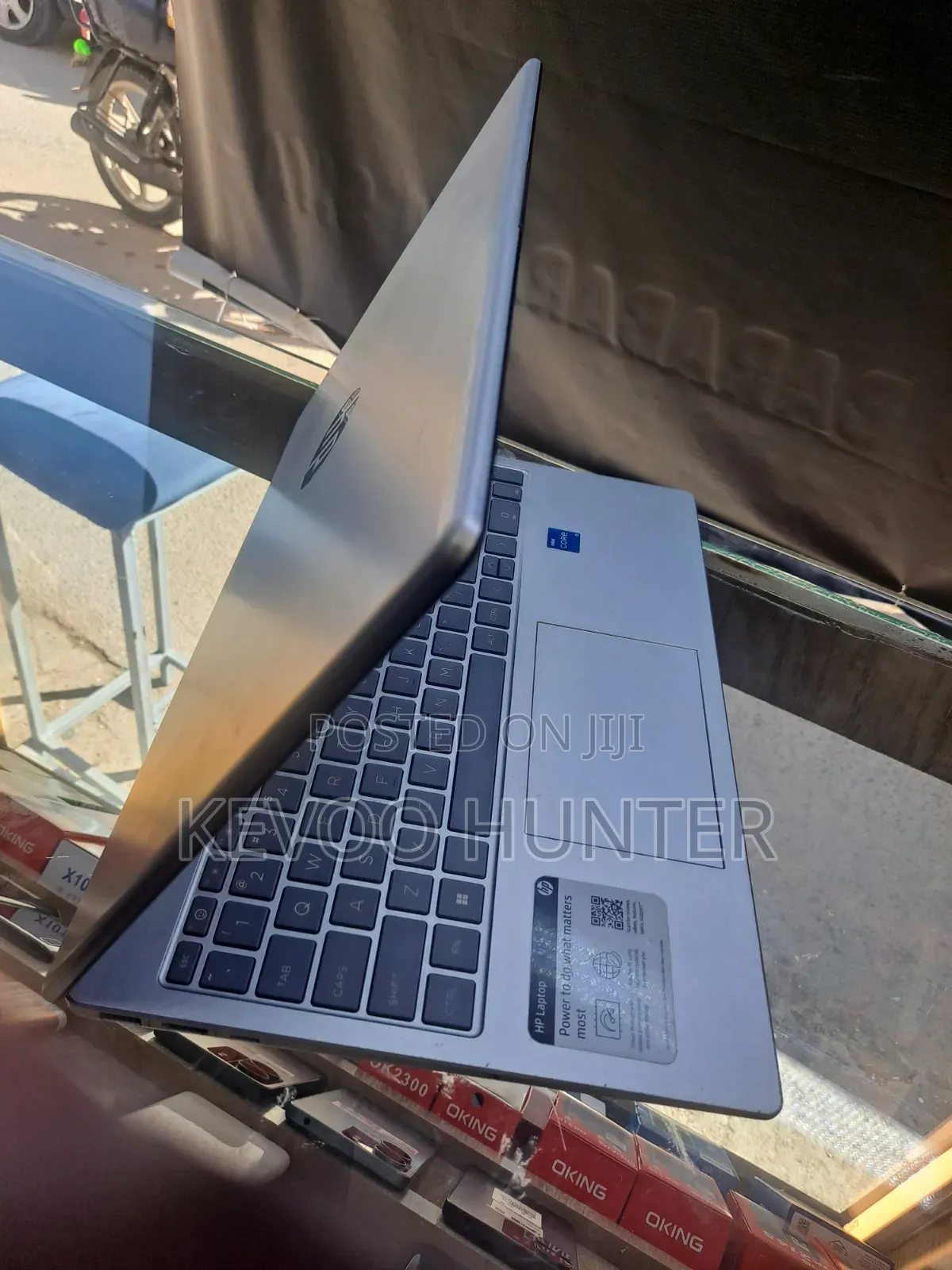 Laptop HP 15-fd0290ns 8GB Intel Core i5 HDD 500GB