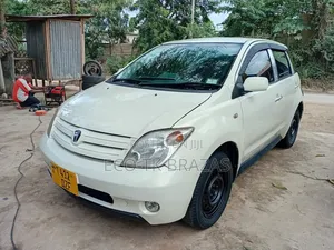 Toyota IST 2005 Pearl