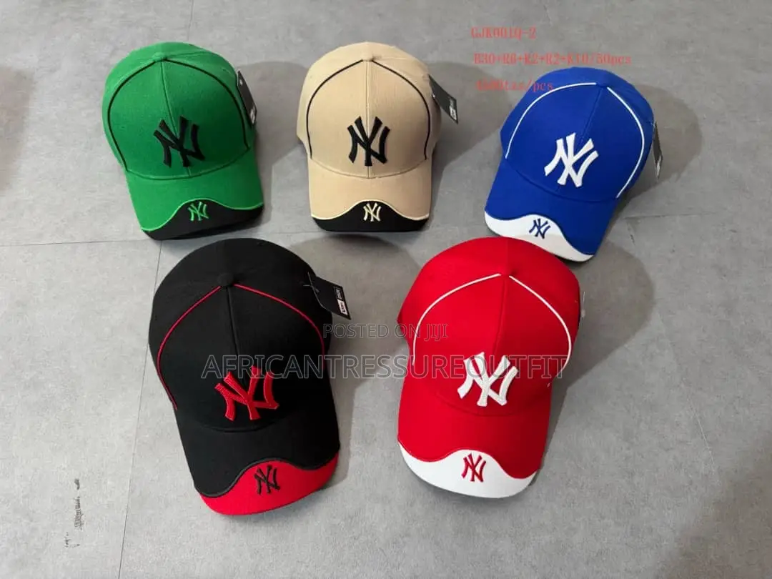 Two Toned Baseball Caps Brand New York Yankees Logo