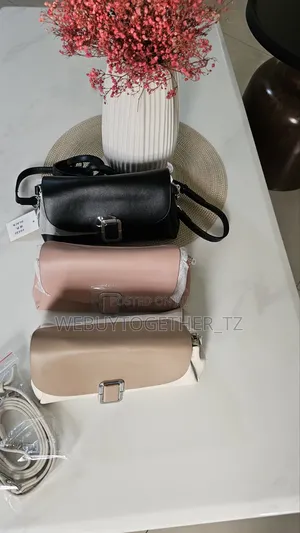 Stylish Handbags!!
