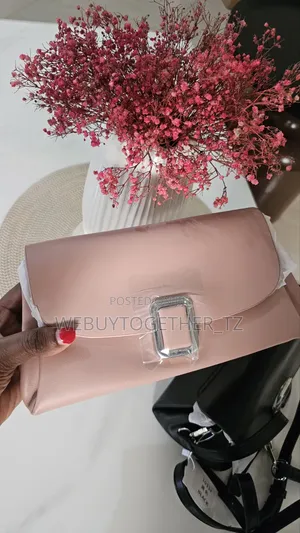 Stylish Handbags!!