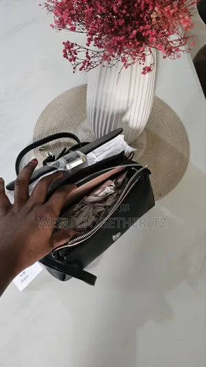 Stylish Handbags!!