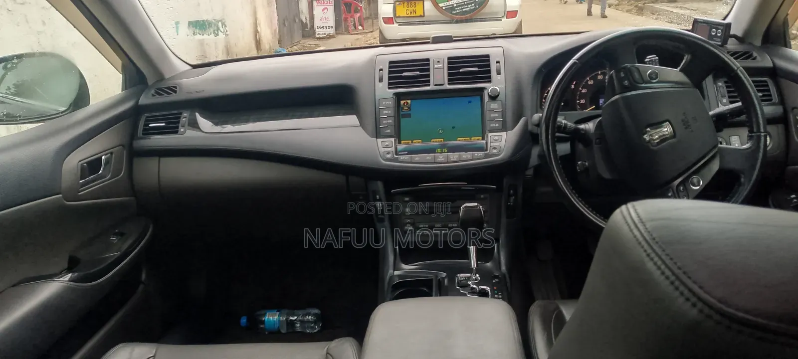 Toyota Crown 2011 Black