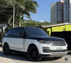 Land Rover Range Rover Vogue 2016 Black