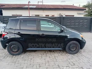 Toyota IST 2006 Black