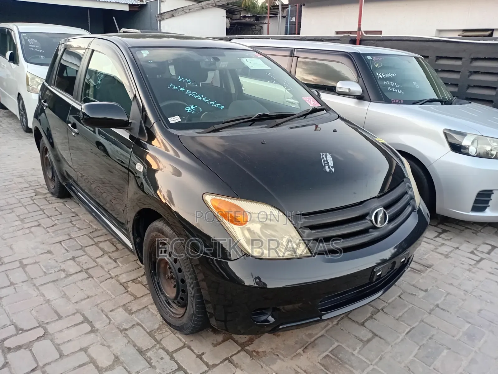 Toyota IST 2006 Black