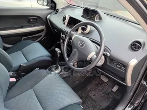 Toyota IST 2006 Black