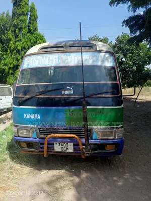 Toyota Coaster 2000 White