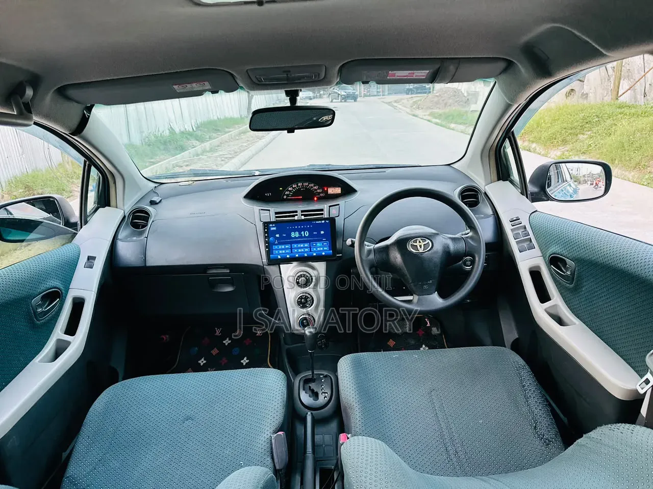 Toyota Vitz 1.0 FWD 3dr 2005 Blue