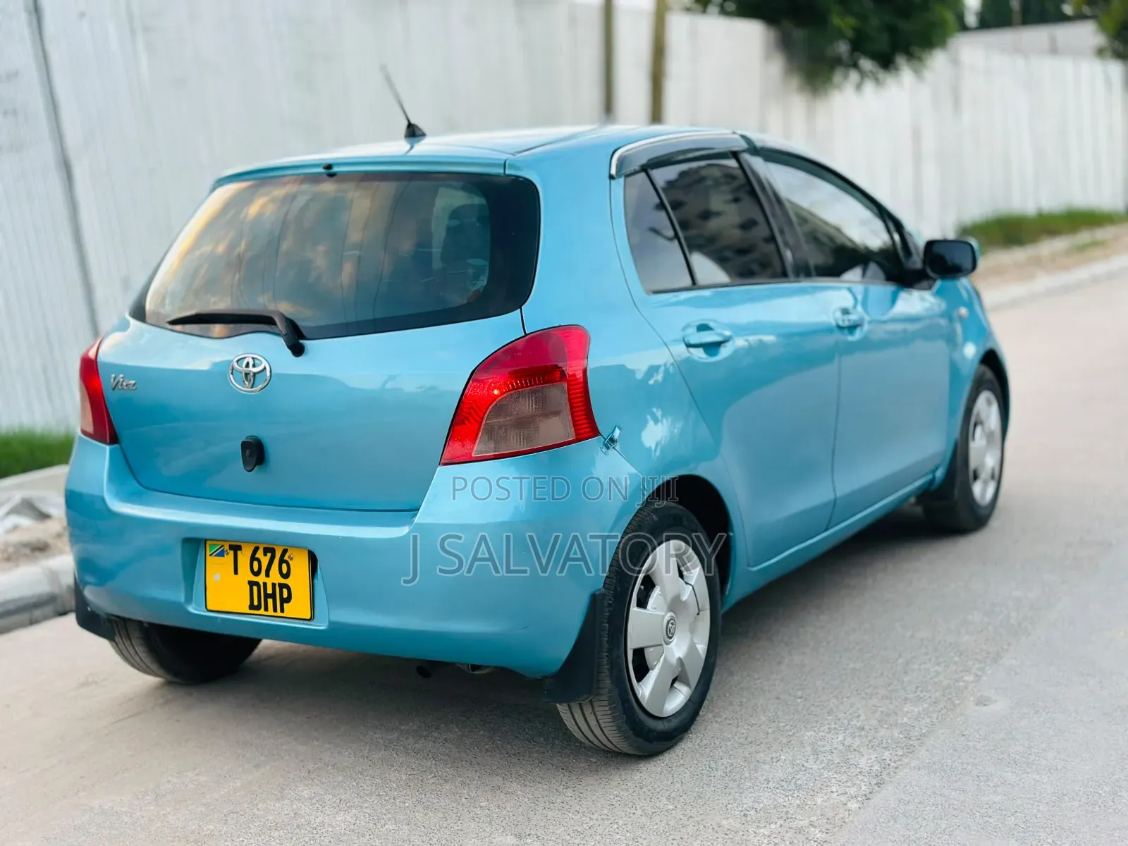 Toyota Vitz 1.0 FWD 3dr 2005 Blue