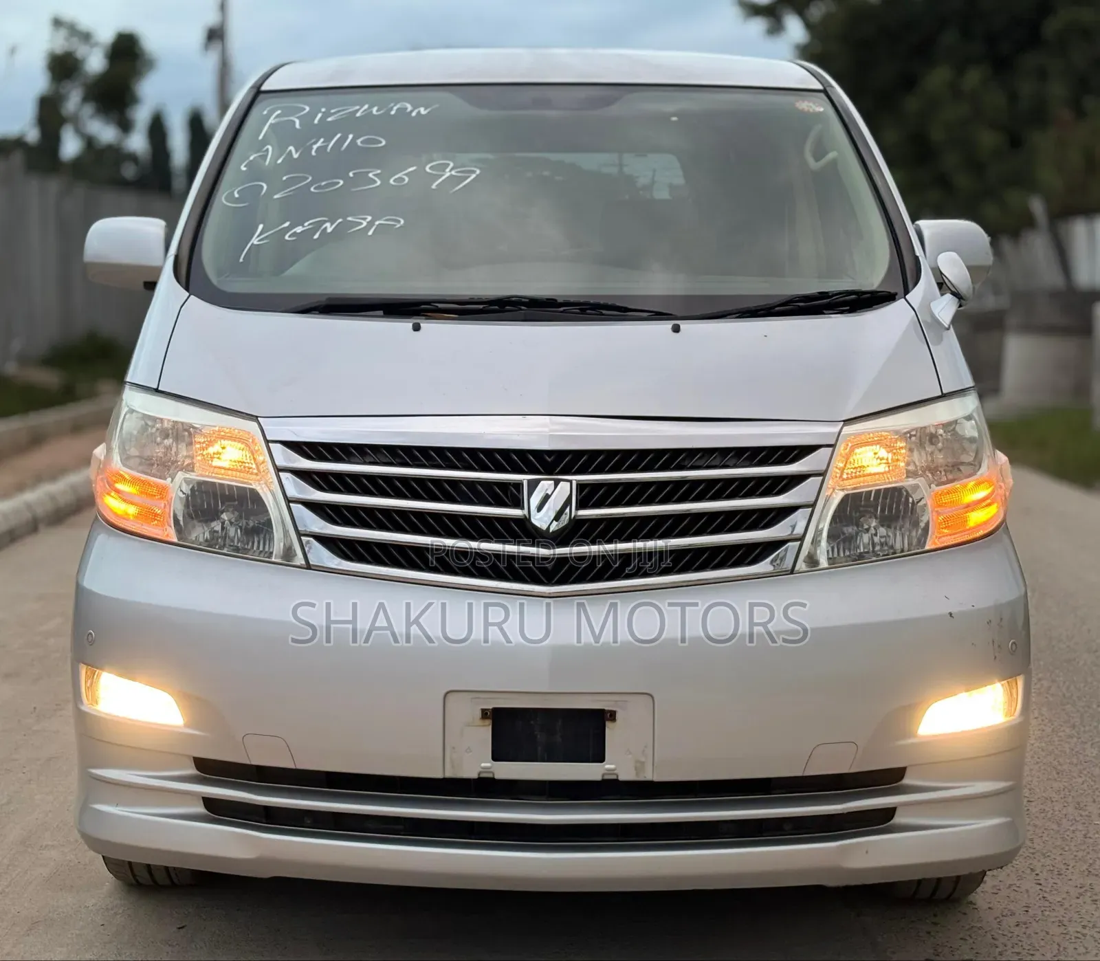 Toyota Alphard 2008 Silver