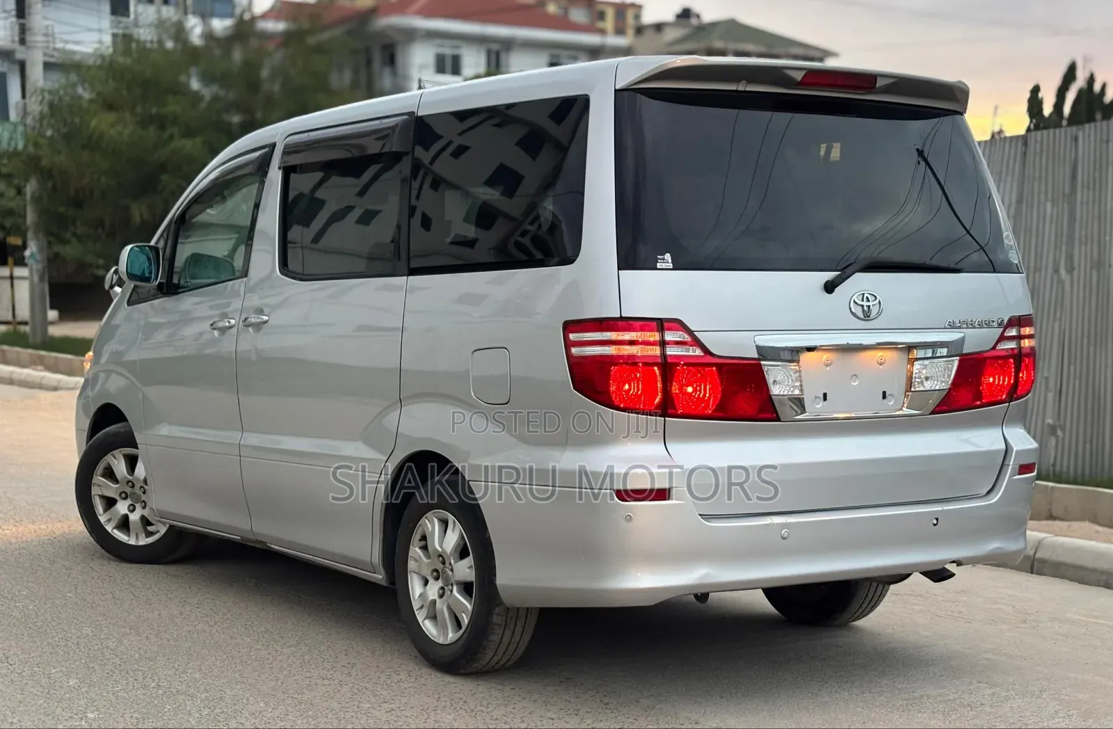 Toyota Alphard 2008 Silver