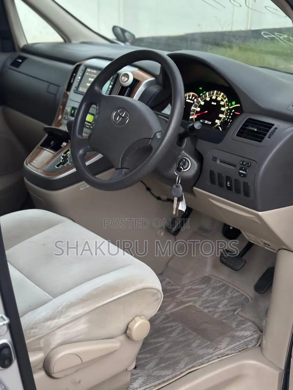 Toyota Alphard 2008 Silver