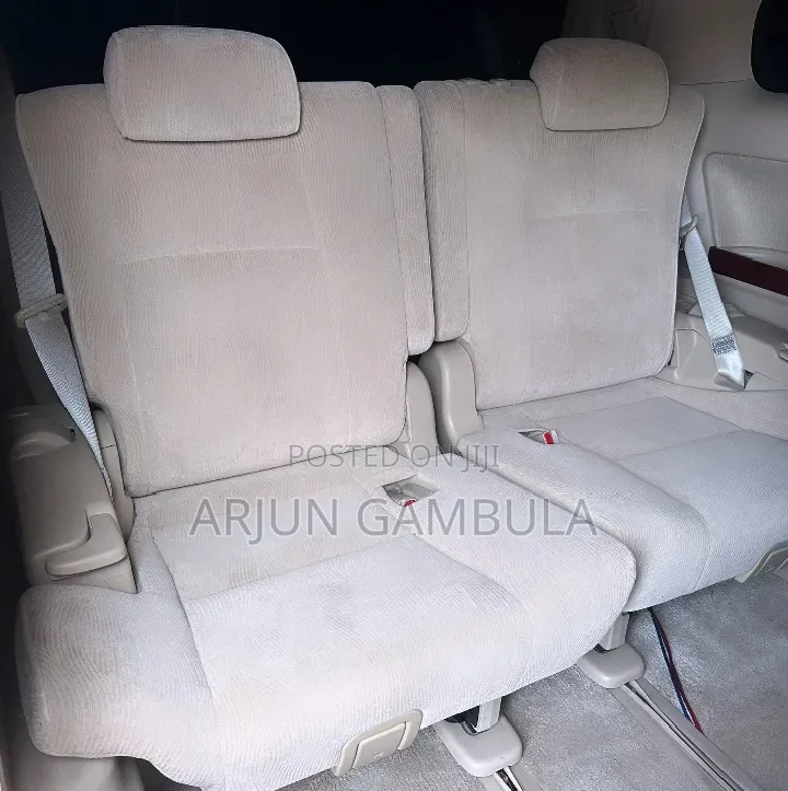Toyota Alphard 2009 White