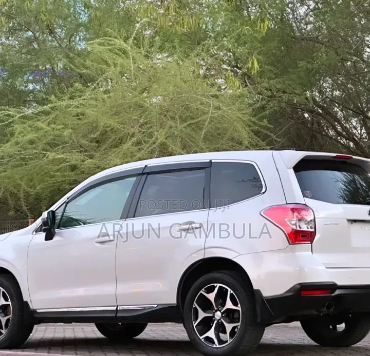 Subaru Forester 2014 White
