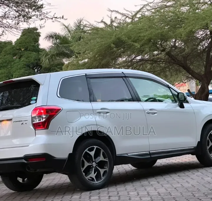Subaru Forester 2014 White