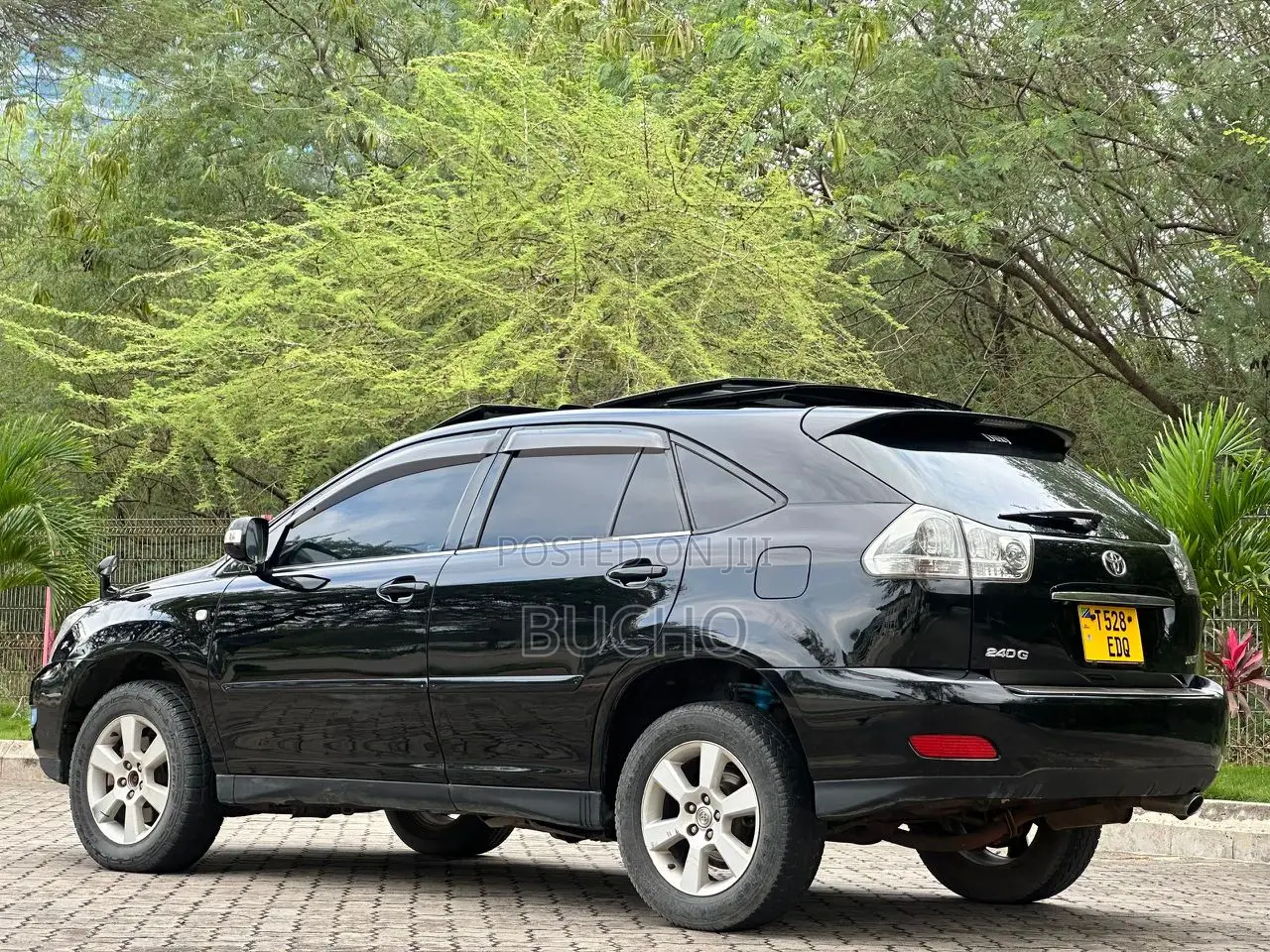 Toyota Harrier 2006 Black