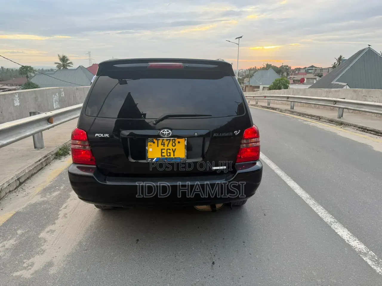 Toyota Kluger 2003 Black