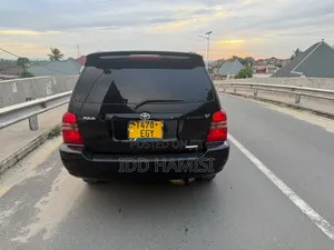 Toyota Kluger 2003 Black
