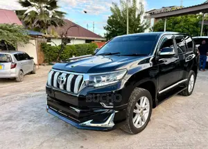 Toyota Land Cruiser Prado 2013 Black