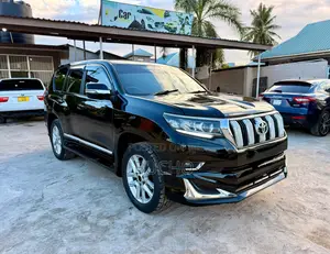 Toyota Land Cruiser Prado 2013 Black