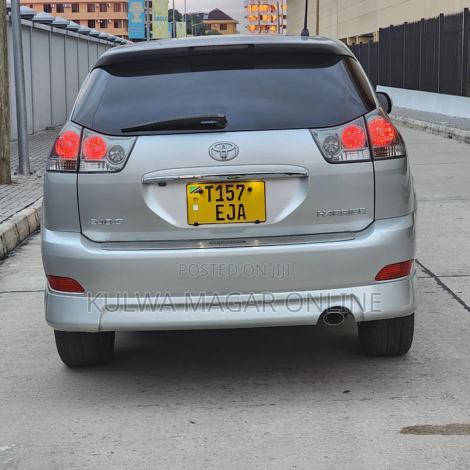 Toyota Harrier 2008 Silver
