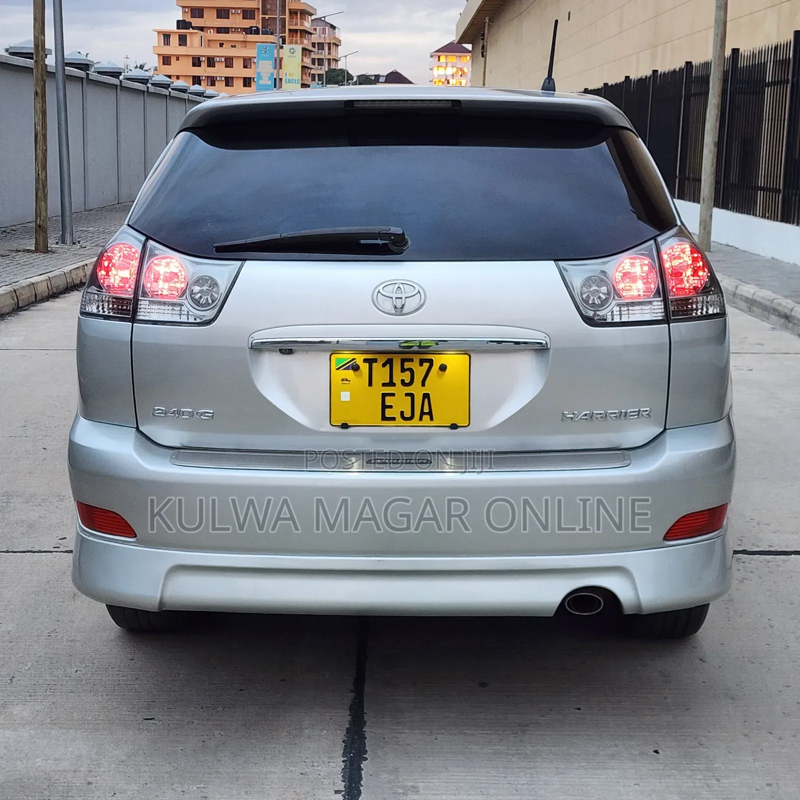Toyota Harrier 2008 Silver