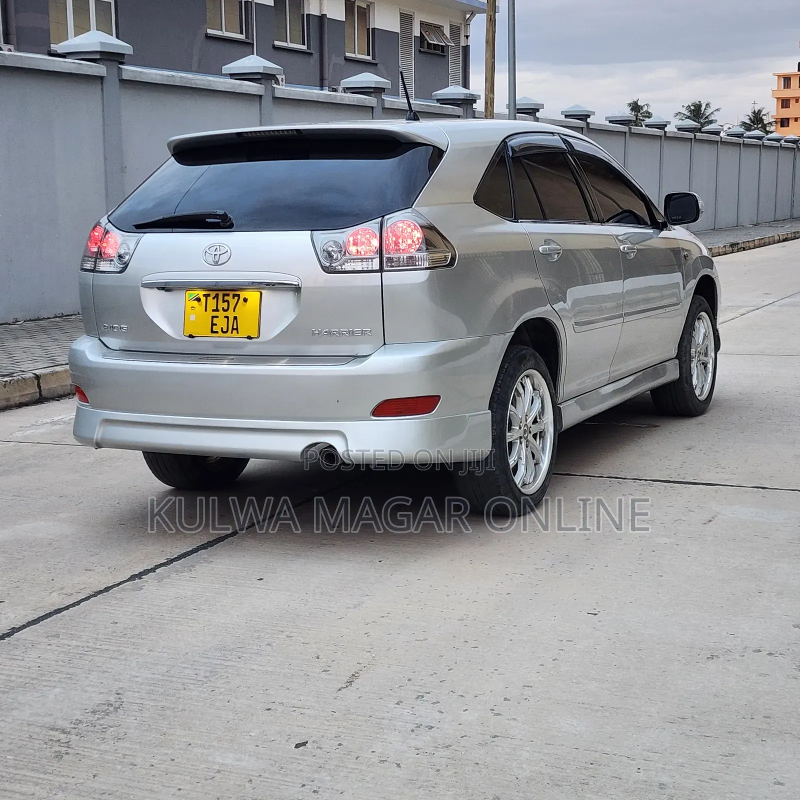 Toyota Harrier 2008 Silver
