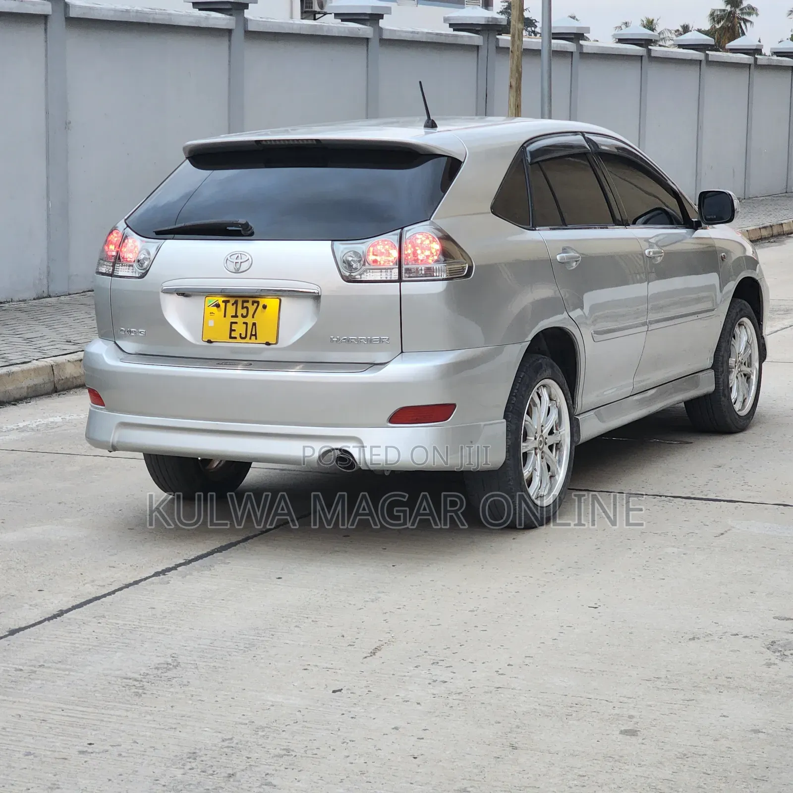 Toyota Harrier 2008 Silver
