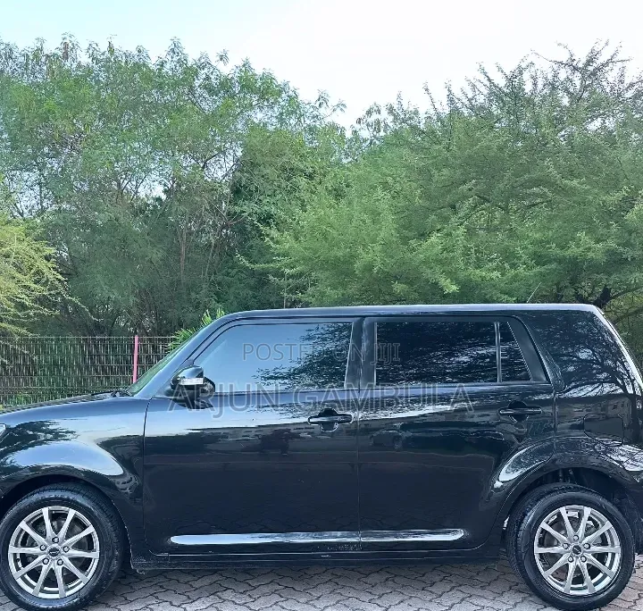 Toyota Corolla Rumion 2008 Black