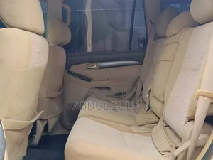 Toyota Land Cruiser Prado 2006 Gold