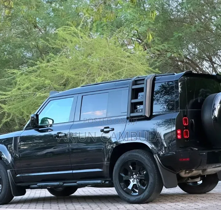 New Land Rover Defender 2023 Black