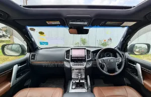 Toyota Land Cruiser 2017 Gold