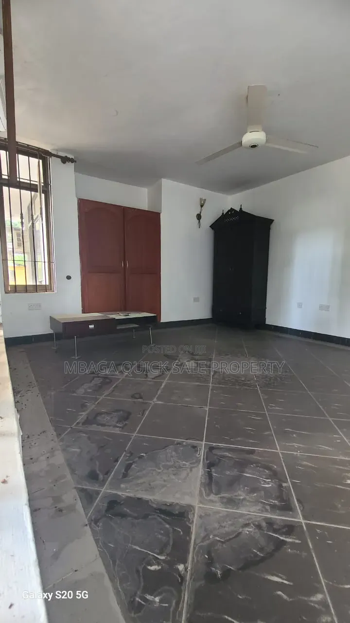 Furnished 4bdrm House in Mikocheni for sale