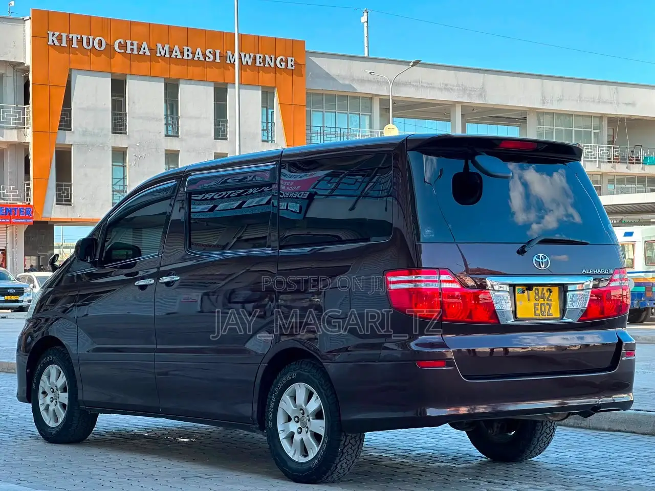 Toyota Alphard 2006 Maroon