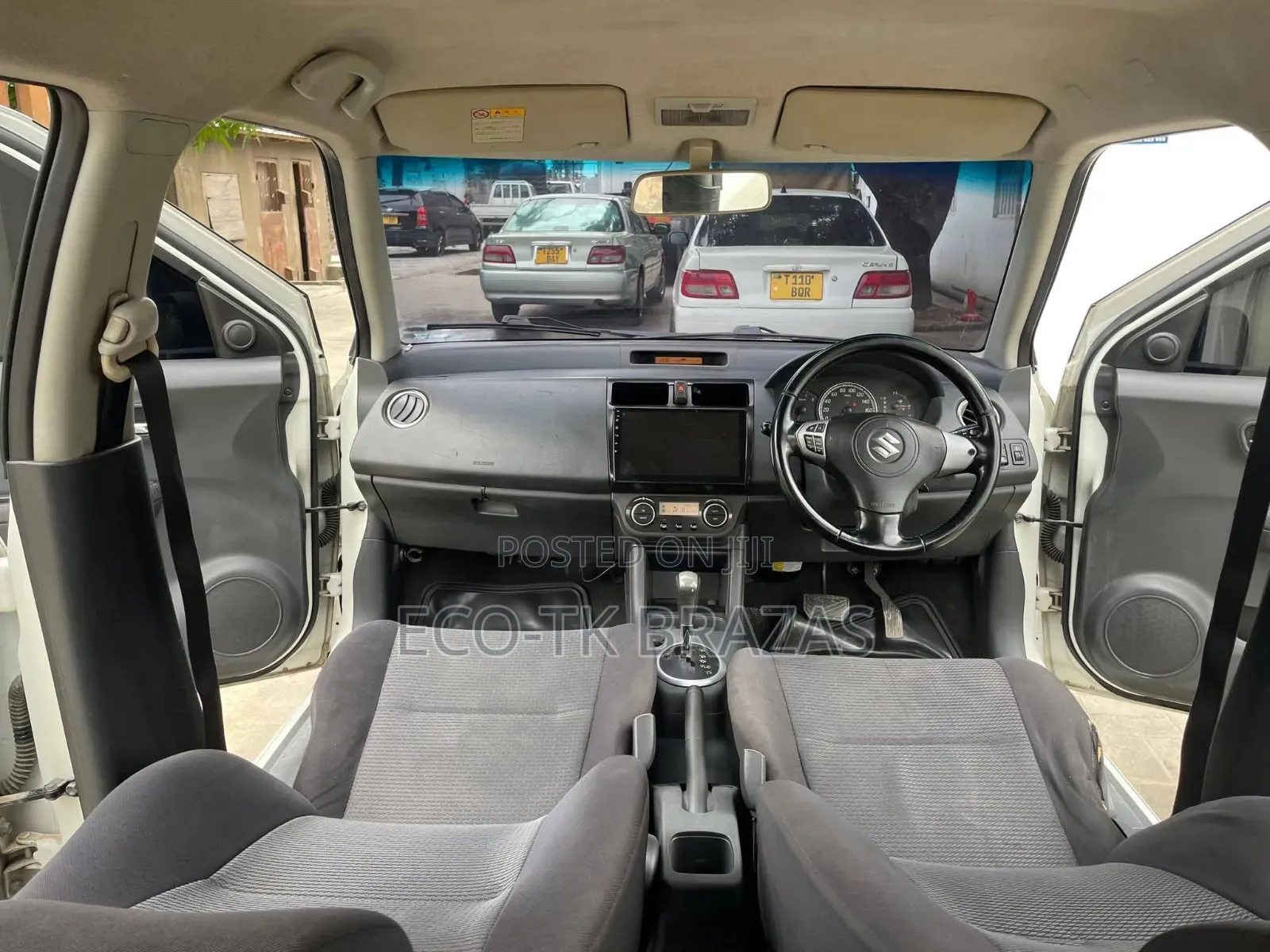 Suzuki Swift 2010 White