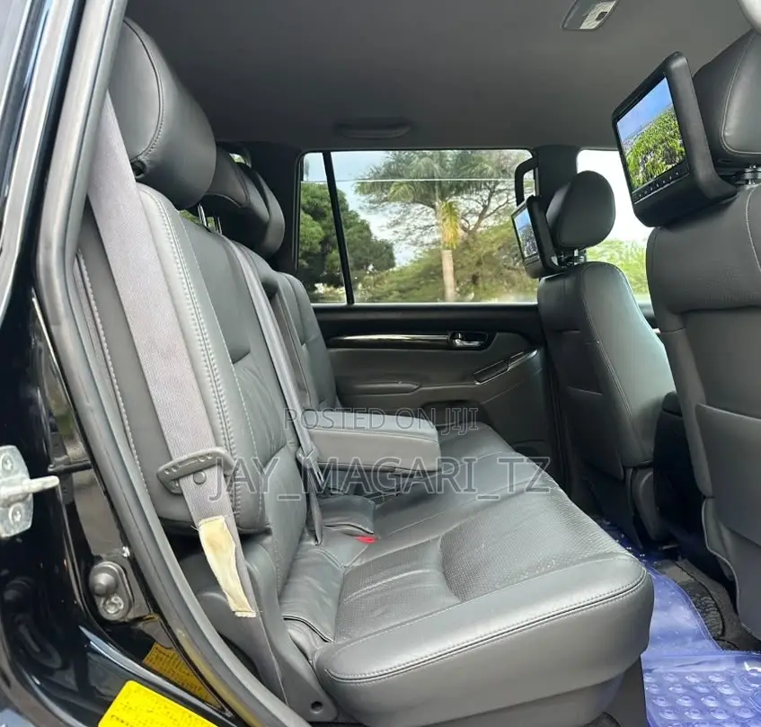 Toyota Land Cruiser Prado 2005 Black