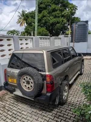 Nissan Patrol 2008 Gray