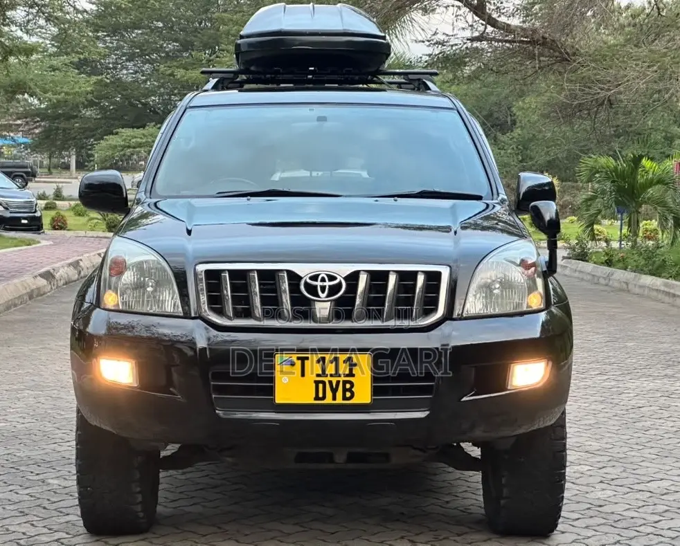 Toyota Land Cruiser Prado 2005 Black