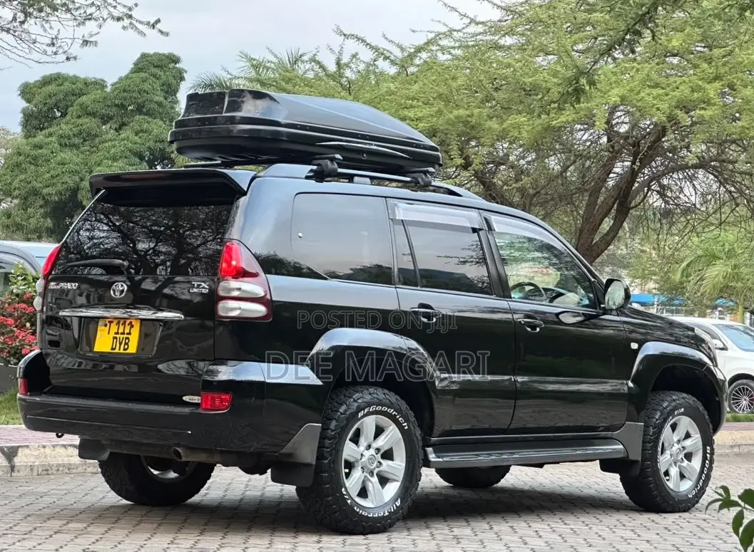 Toyota Land Cruiser Prado 2005 Black