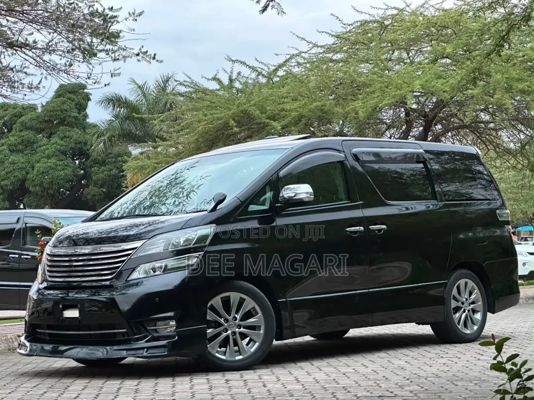 Toyota Vellfire 2011 Black