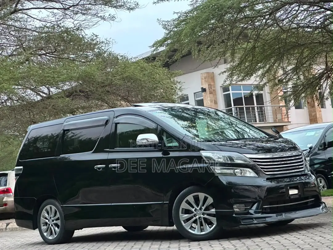 Toyota Vellfire 2011 Black