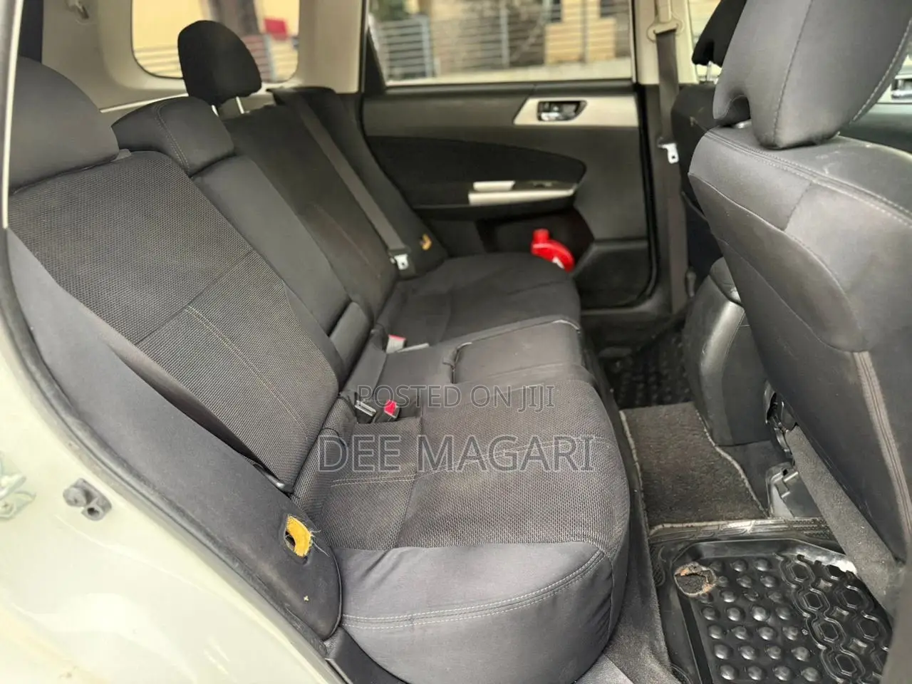 Subaru Forester 2010 Silver