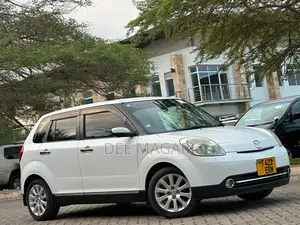 Mazda Verisa 2009 White