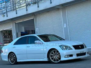 Toyota Crown 2007 White