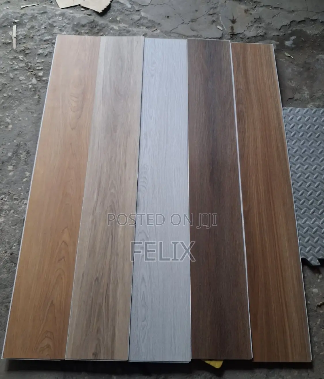 SPC Flooring Tiles(Mkeka Wa Mbao)