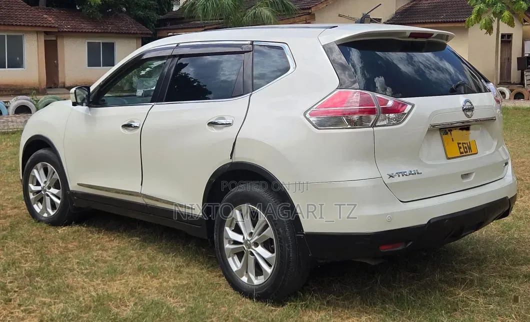 Nissan X-Trail 2015 Black