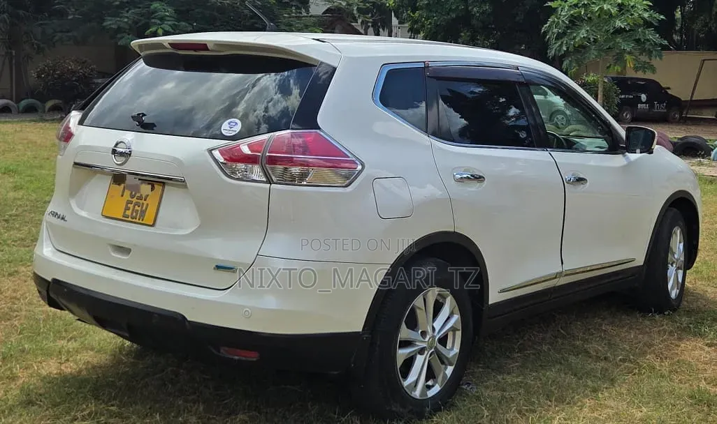 Nissan X-Trail 2015 Black