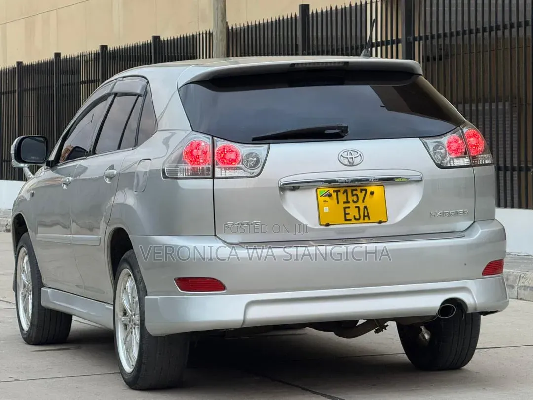 Toyota Harrier 2007 Silver