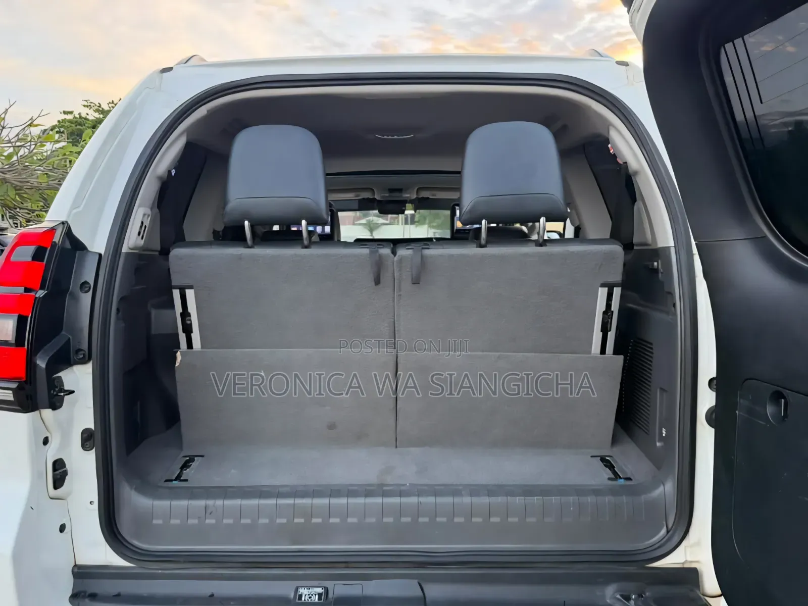 Toyota Land Cruiser Prado 2022 White